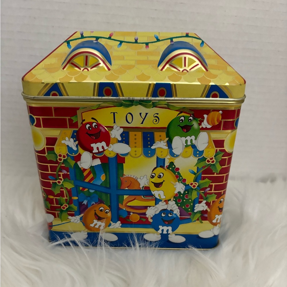 Vintage 1996 M&M’s Christmas Village Toy Shop Collectible Tin